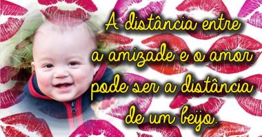 A distância entre a amizade e o amor pode ser um beijo